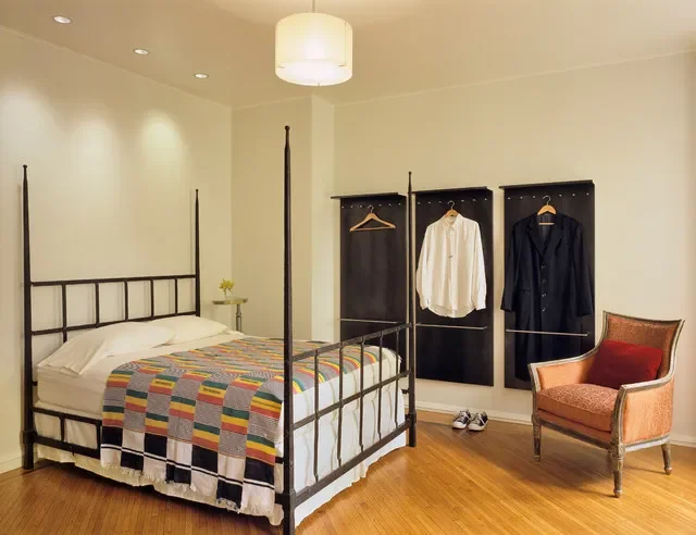 You be the judge: should my wife stop leaving piles of clothes all over the bedroom? - 1