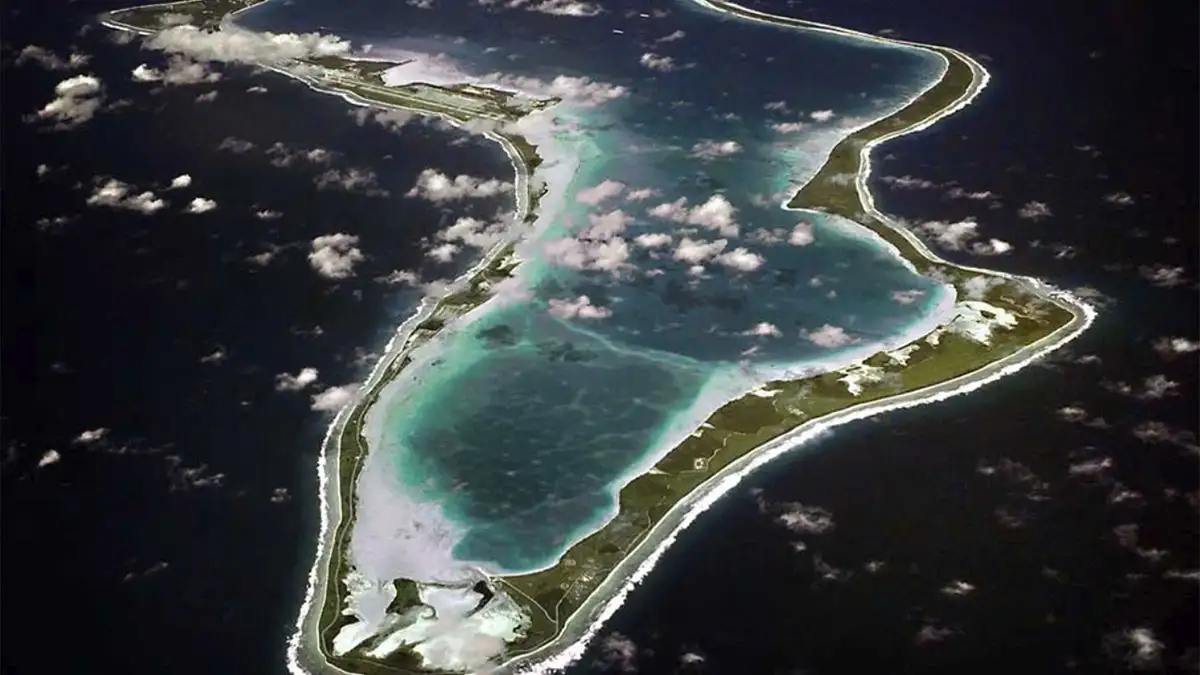 Four Chagossians return to islands in attempt to stop British transfer to Mauritius - 3
