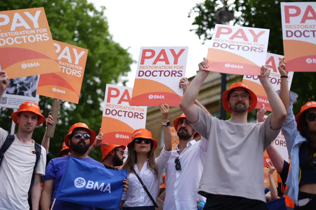 Doctors vote to take strike action in row over pay - 4