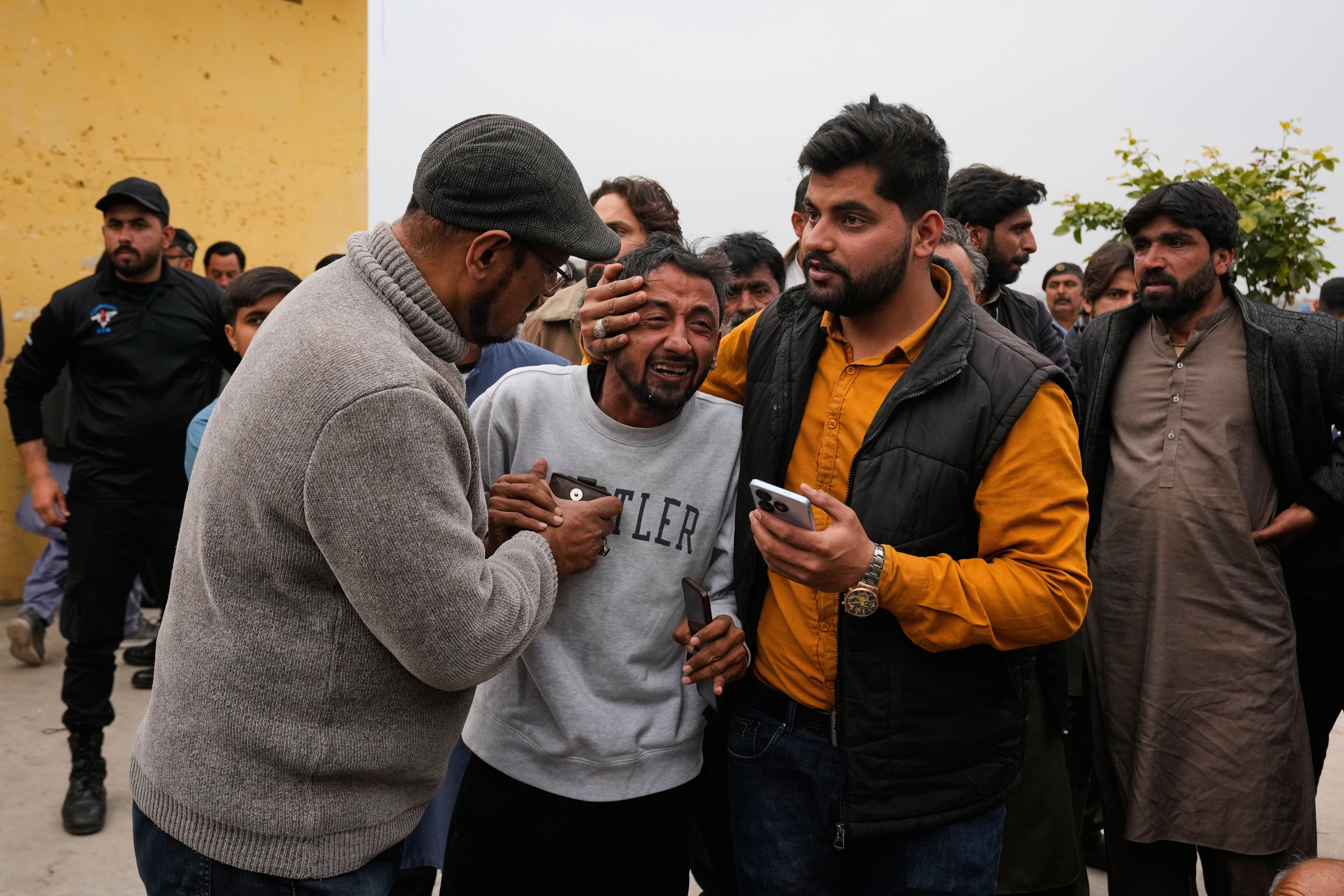 31 dead and 169 injured; Blast rocks mosque in Pakistan’s Islamabad - 1