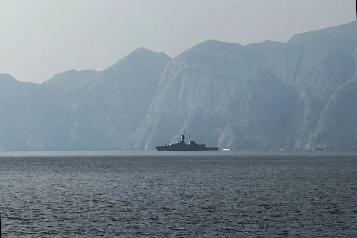 Breaking: Donald Trump Issues 48-Hour Ultimatum to Iran — Open the Strait of Hormuz or Face Disaster - 4