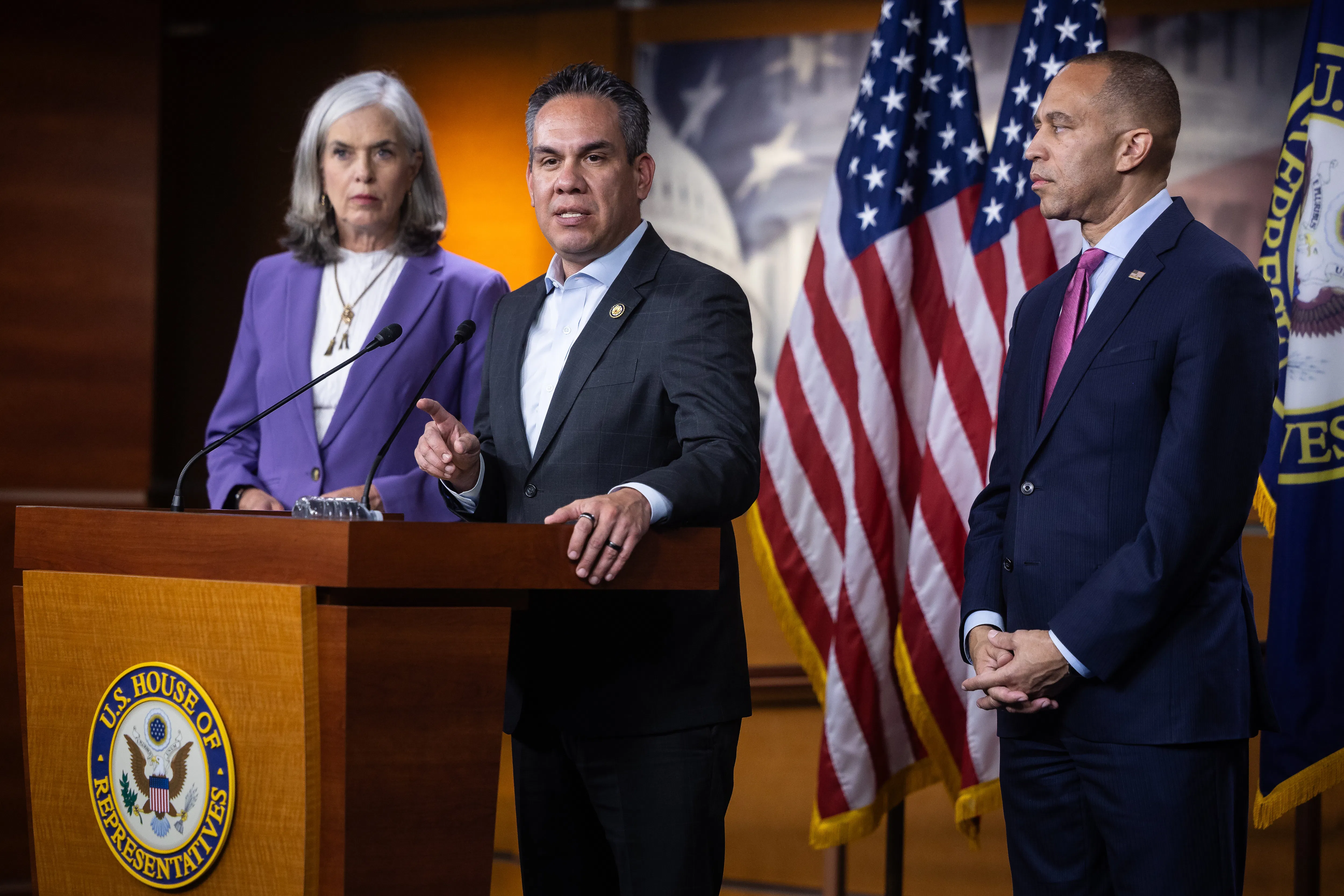 Democrats Spent Months Trying to Rein In ICE - They Have Nothing to Show for It - 4