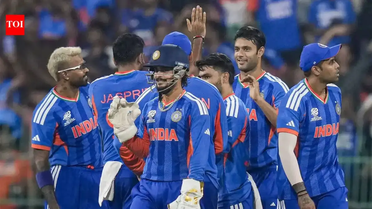 India vs Pakistan T20 World Cup LIVE: Fans create electrifying atmosphere at Premadasa Stadium - 2