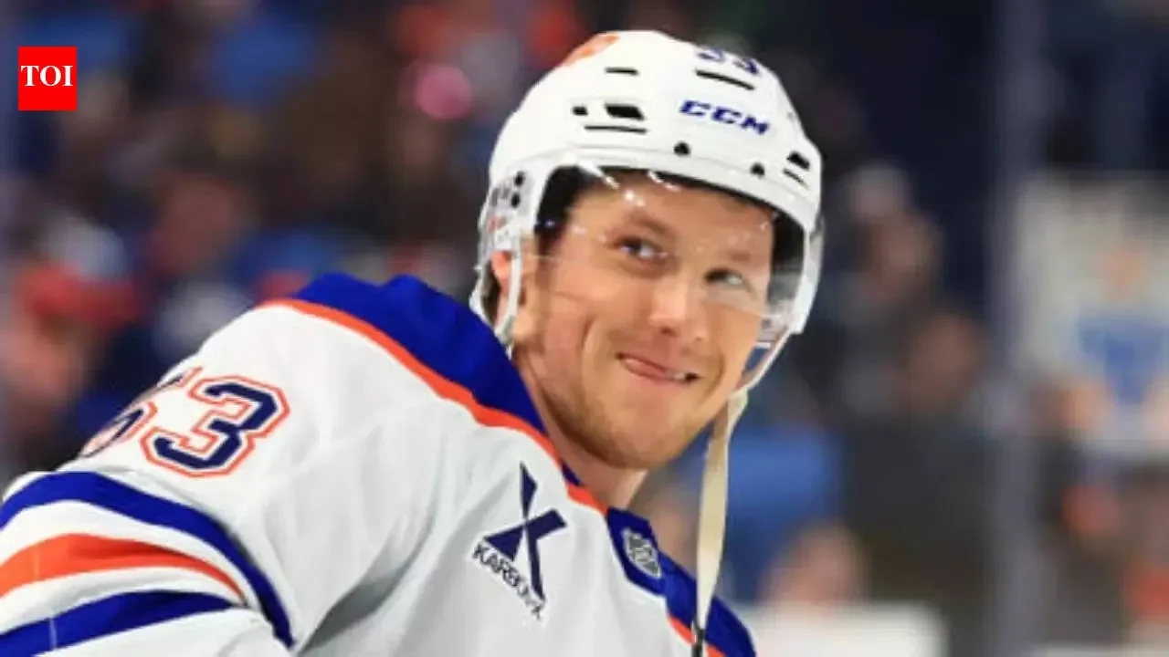 Jeff Skinner clears waivers, two others waived - 4