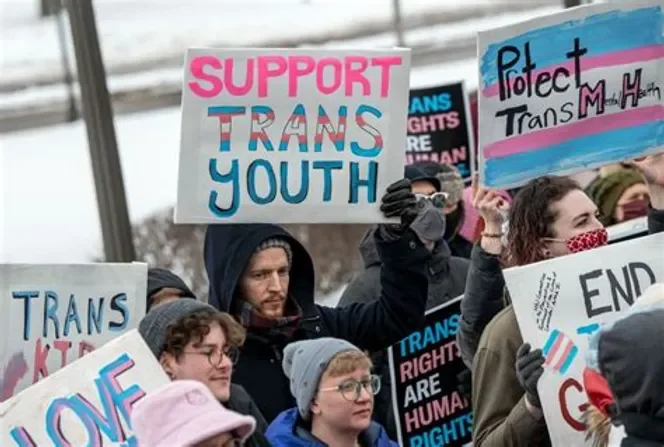 Trans Amendment Act may disrupt gender-affirmative care, warn health practitioners - 1