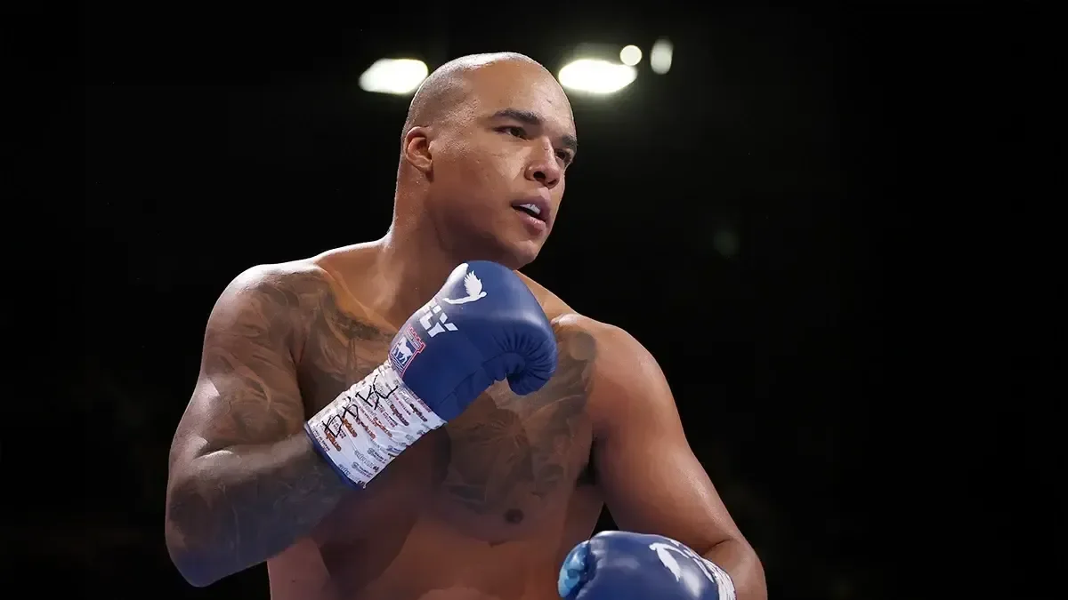 Wardley vs Dubois LIVE! Big-punching Britons meet in WBO title fight - 3