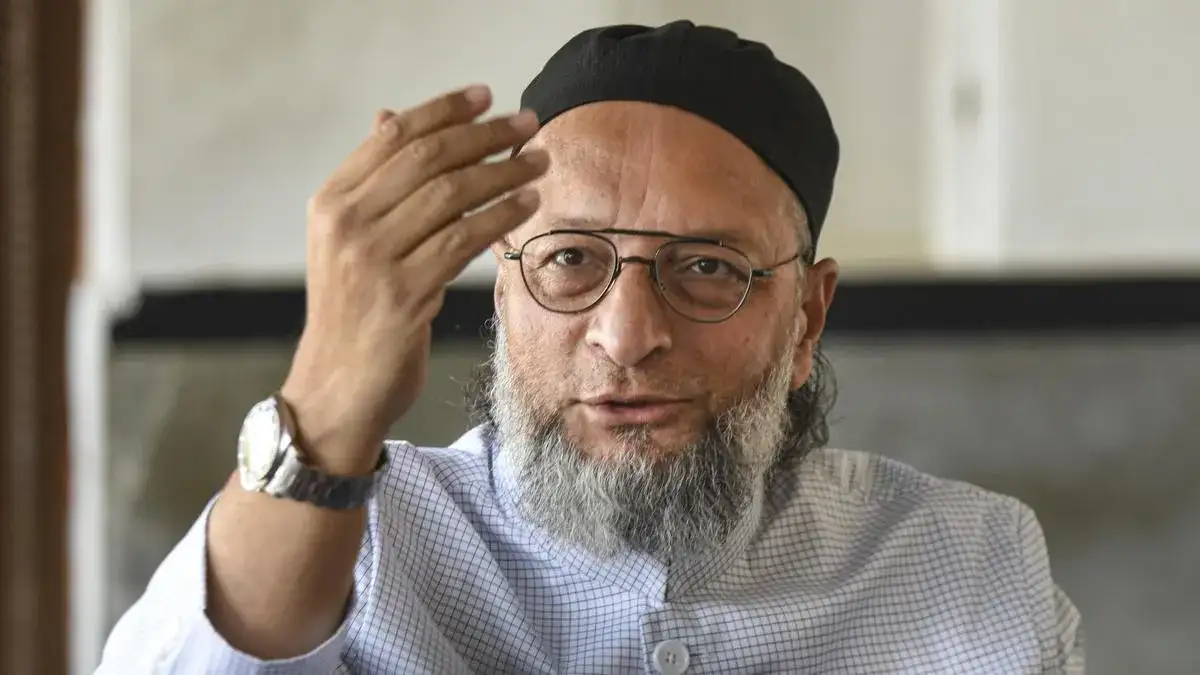 Owaisi demands action against YouTubers targeting vendor at Medaram Jatara - 1