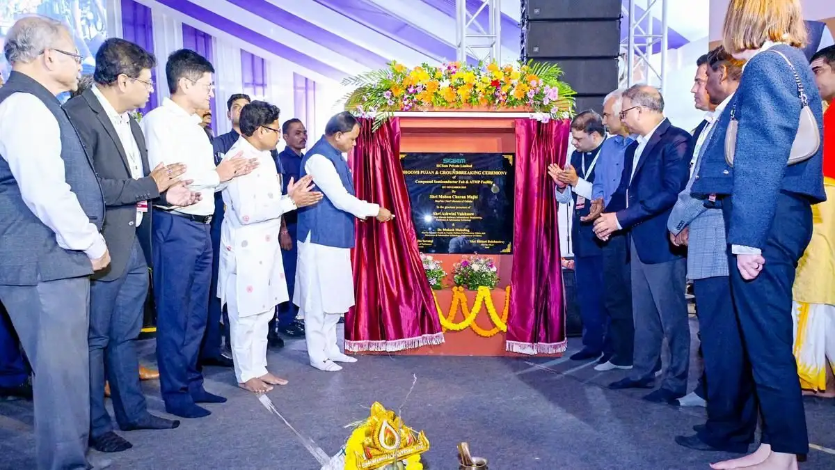 PM to lay stone of north India's first semiconductor unit, open Namo Bharat corridor in UP next week - 4