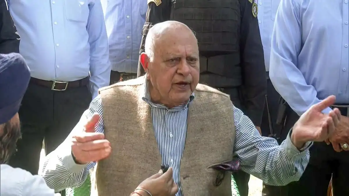 Watch: Farooq Abdullah raises police lapse after wedding shooting scare - 1