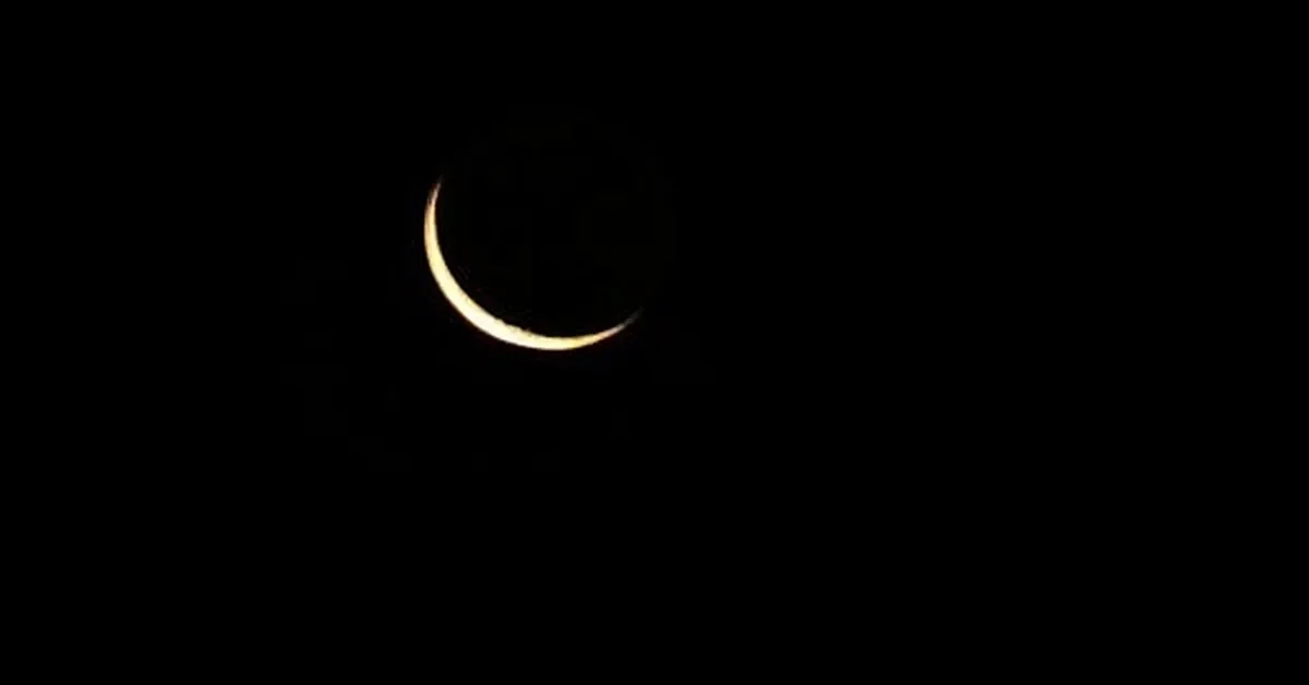 Ramadan 2026 Moon Sighting Date, Timings Live Updates: Gulf nations mark start of Ramadan; Dubai HR Dept. revises public sector working hours - The Indian Express - 3