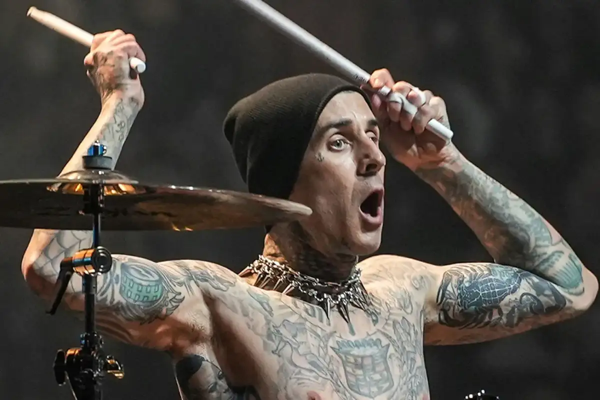 Kourtney Kardashian's husband Travis Barker to release documentary about surviving 'life-changing' airplane crash that killed four - 2