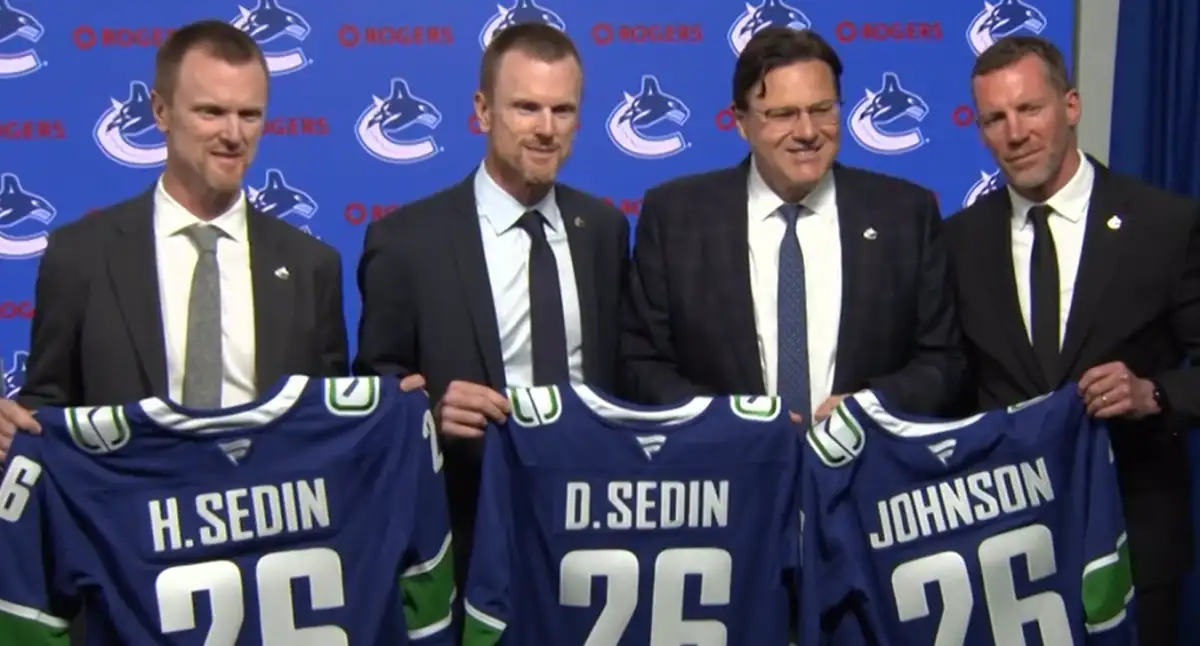 How Sedins and Ryan Johnson ‘struck the perfect tone’ for Canucks fans - 1