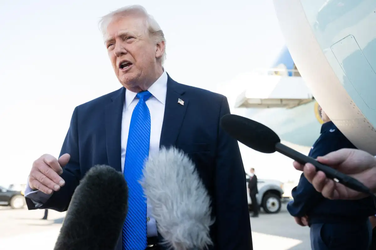Trump Could Take Classified Documents and Never Return Them Under DOJ's Unconstitutional Ruling - 2