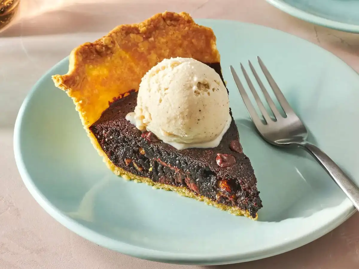 Brownie Ice Cream Pie - 3