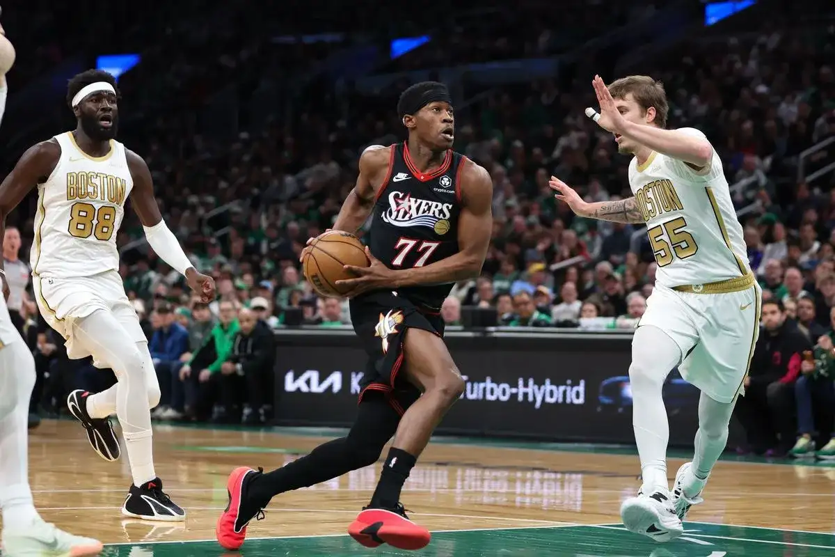 Edgecombe, Maxey star as 76ers tie series vs. C's - 4