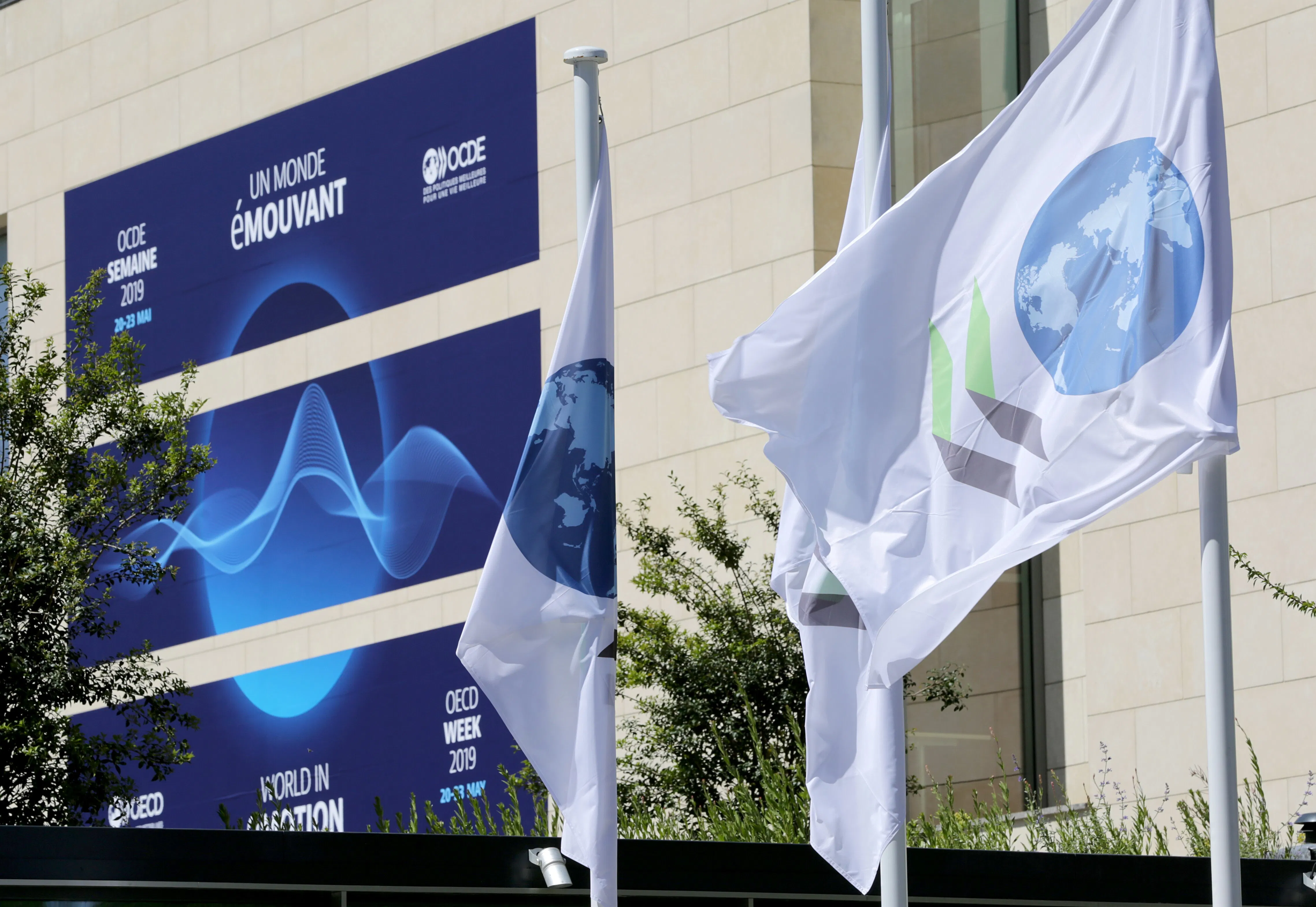 OECD cuts 2026 global growth forecasts over Mideast war fallout - 1