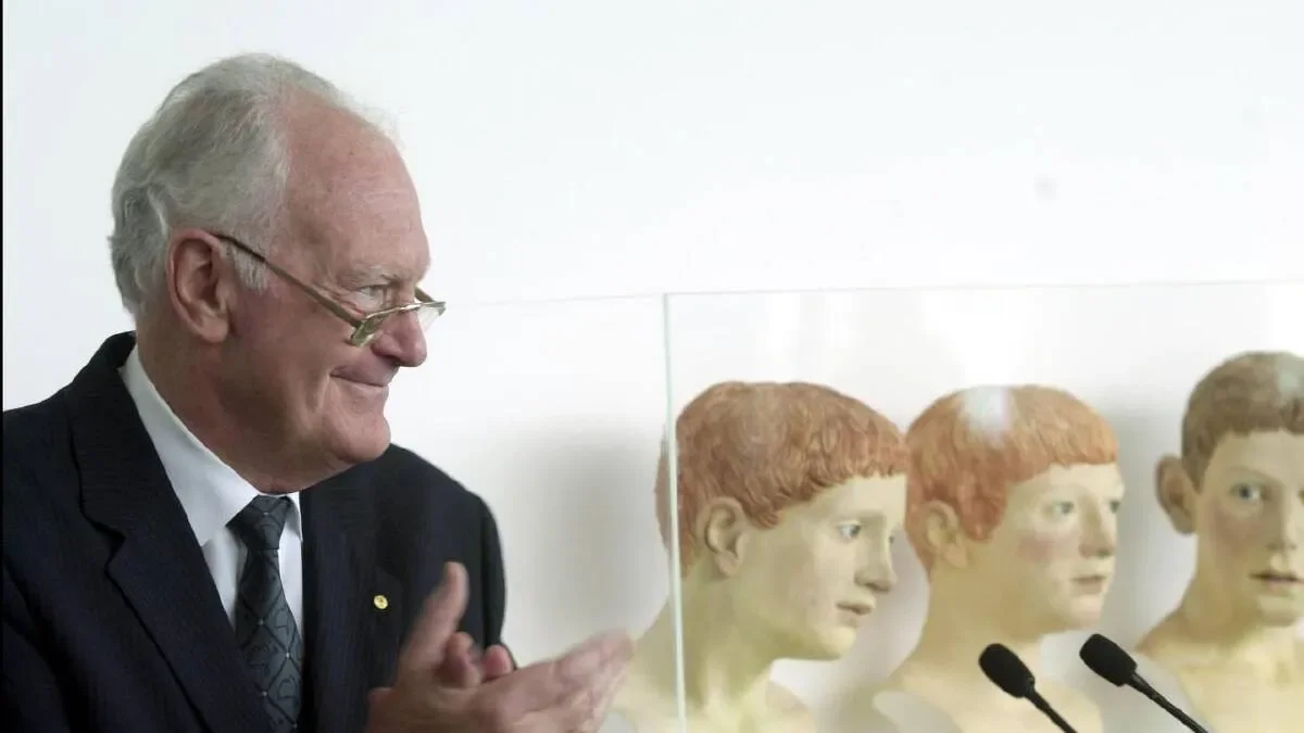 Peter Hollingworth, former governor-general and retired Anglican bishop, dies at 91 - 2