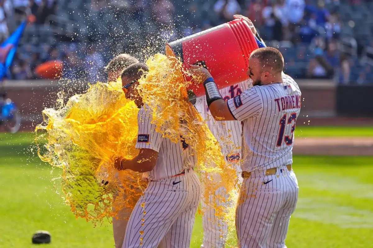 Mets get walk-off, 10-inning win over Yankees, win 2 of 3 in Subway Series - 2