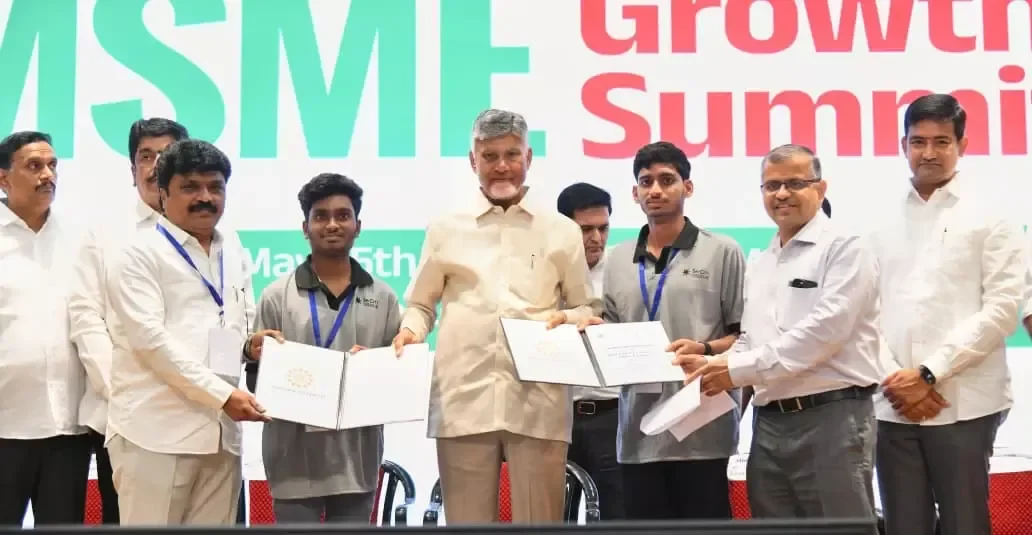 Naidu launches RTIH, Smart Village Centre in Kuppam to boost rural entrepreneurship - 2