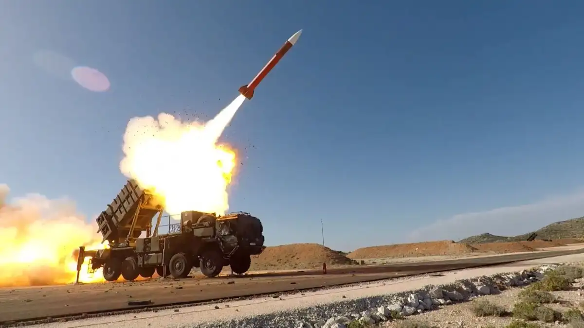 Zelensky offers Trump cheap solution for shooting down Iran’s Shahed drones - that could save US a fortune - 1