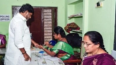 Telangana | Newly elected Councillors and Corporators sworn in, indirect elections to leadership posts underway - 3