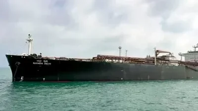 Two Indian ships reverse course in Hormuz strait, says vessel tracker - 4