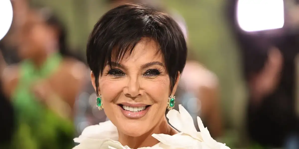 Youthful Kris Jenner, 70, proves $100k facelift is not slipping as she stuns on Met Gala 2026 red carpet - 4