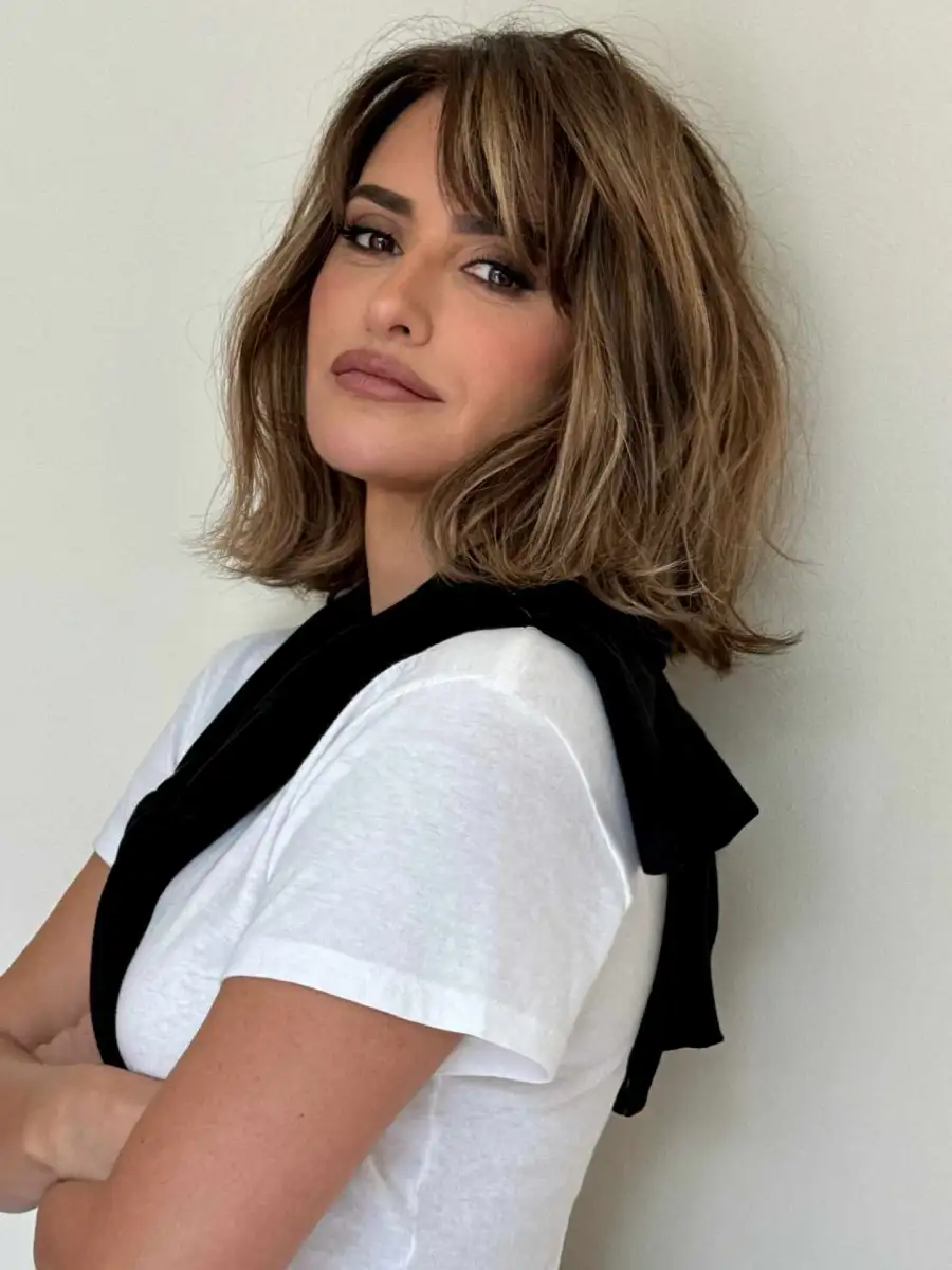 Penelope Cruz Debuts Dramatic "Weekend Bob" Haircut - 2