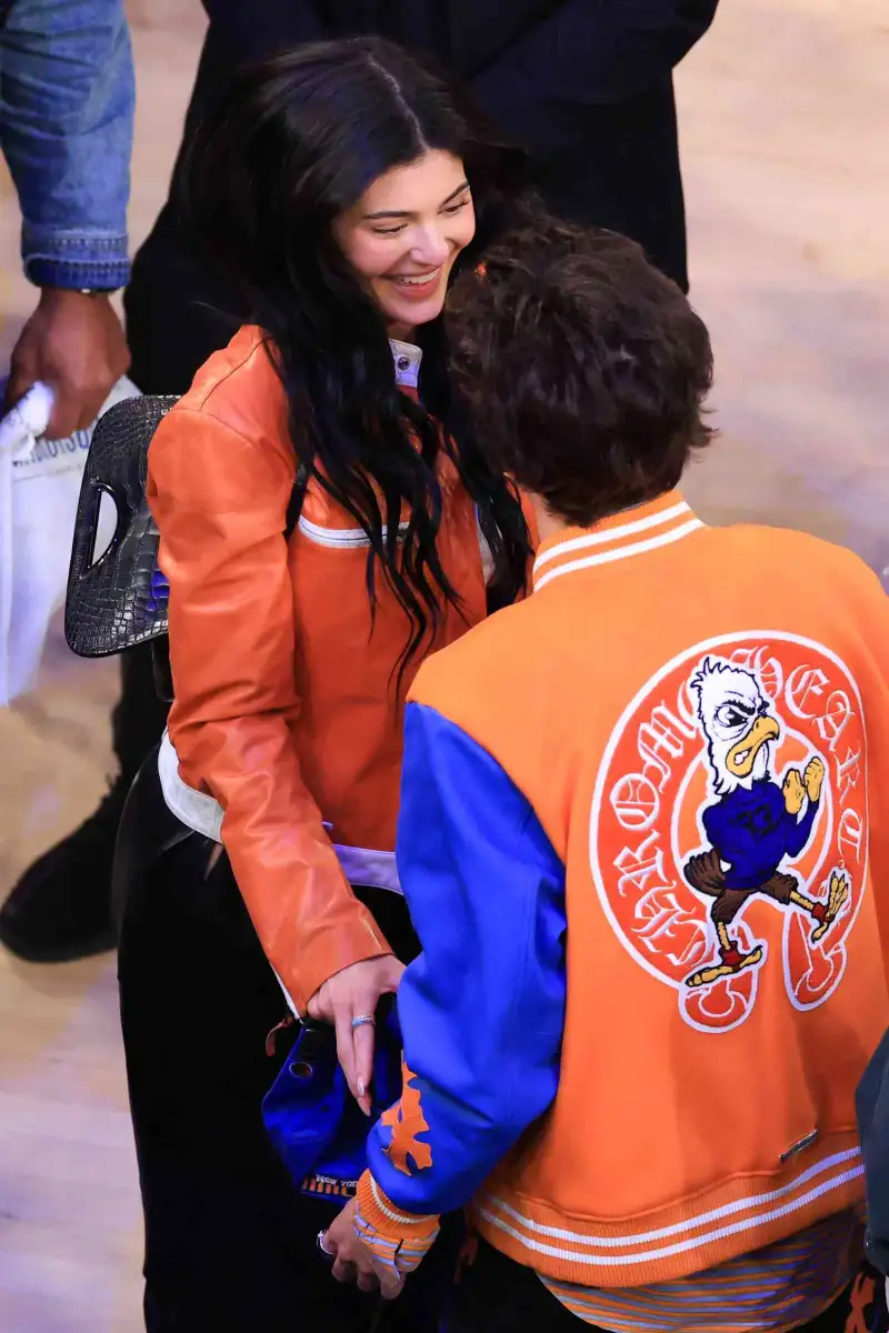 Kylie Jenner nearly spills out of tank top during courtside date with Timothee Chalamet at Knicks game - 1