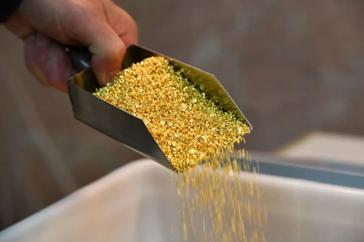 Why Countries Are Stocking Up on Gold - 1