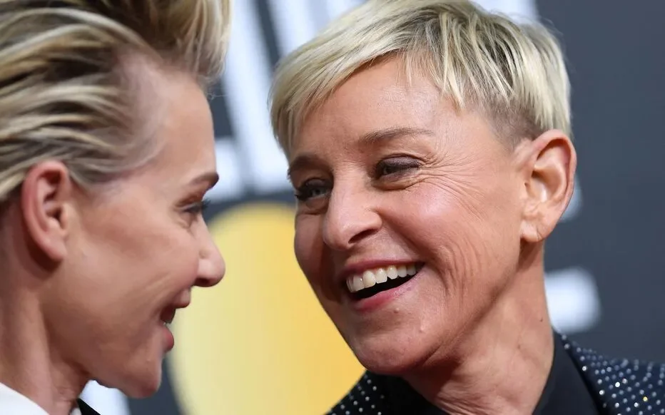 Ellen DeGeneres and Portia de Rossi spark rumours of a rift with Jeremy Clarkson and Lisa Hogan as they mysteriously vanish from Clarkson's Farm pub gig coverage - 1