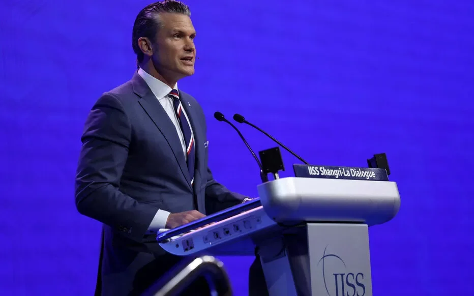 Hegseth: Trump ‘Laser‑Focused’ on Securing a ‘Great Deal’ with Iran — ‘Or They’ll Face the War Department’ - 2
