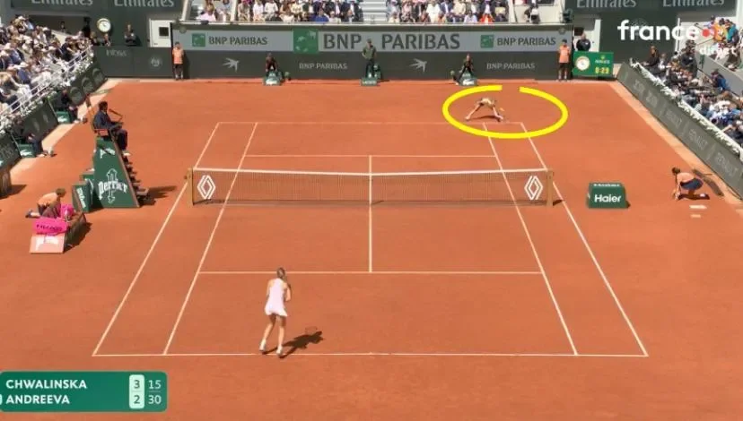 Maja Chwalinska apologises after losing French Open final to 'annoying' Mirra Andreeva - 4