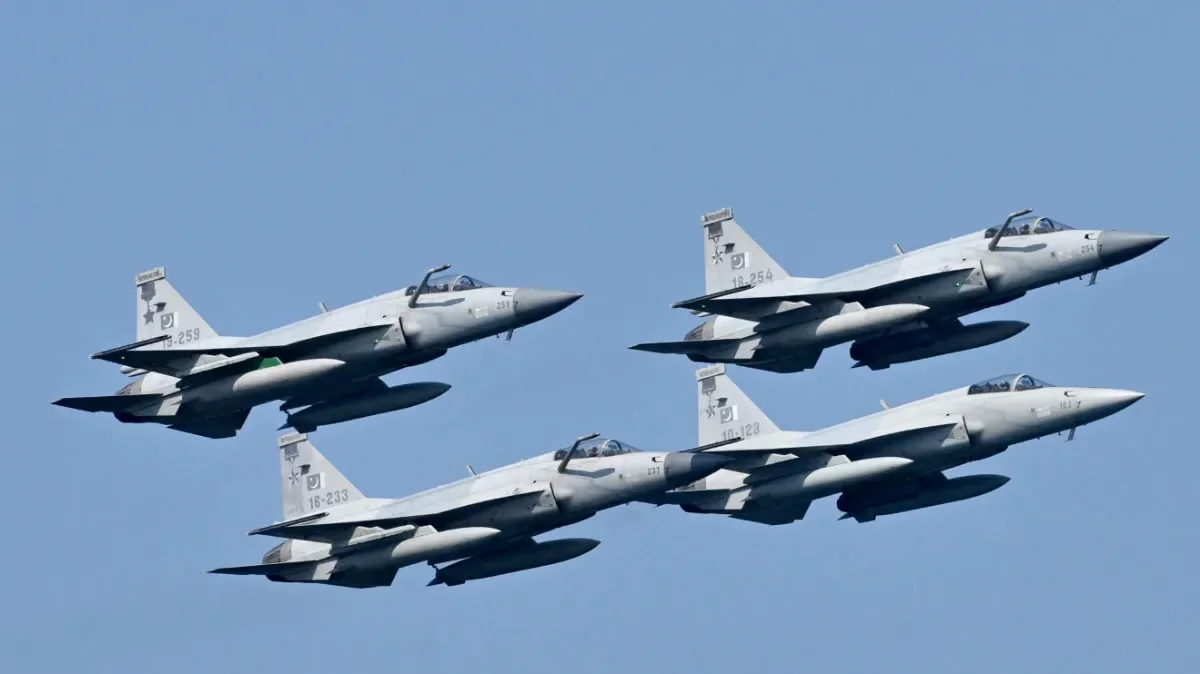 Pakistan Deploys 8,000 Troops, Fighter Jets to Saudi Arabia Amid Iran Row - 1
