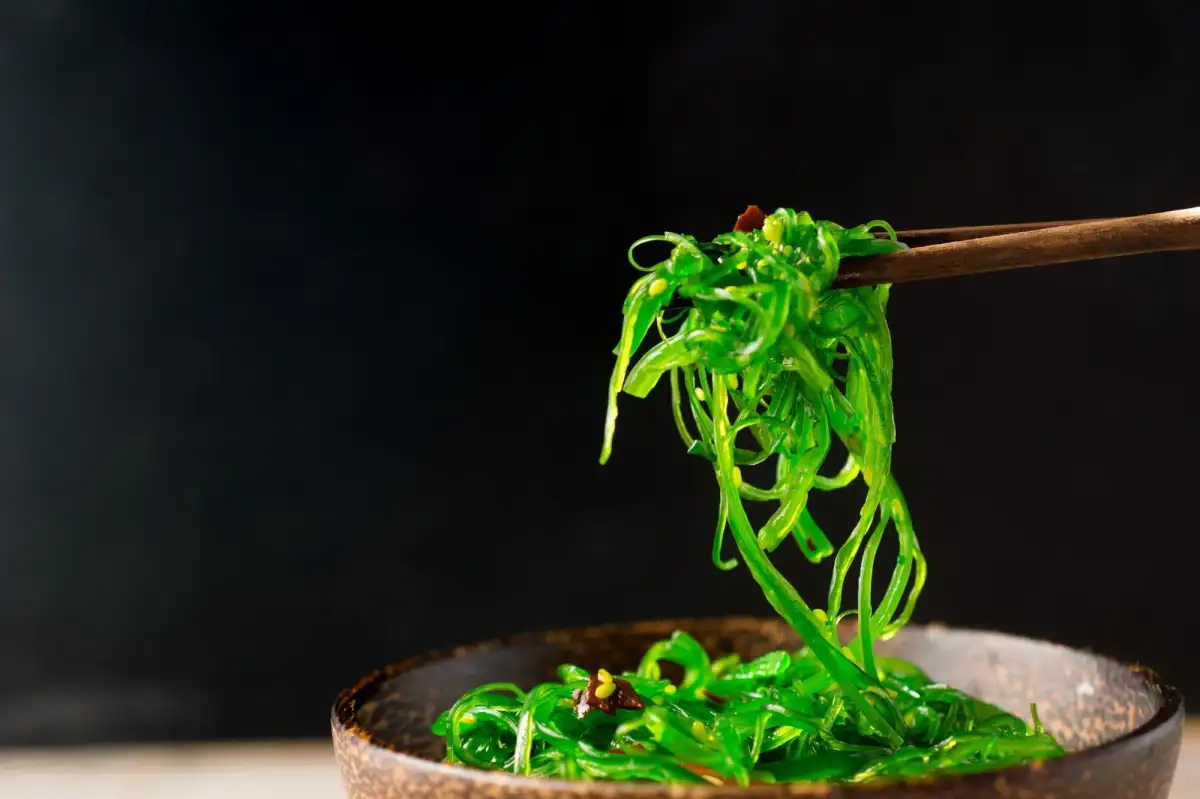 Seaweed: Experts explain why adding the iodine-rich slimy, salty, marine plant to your diet can do absolute wonders for your health - 4