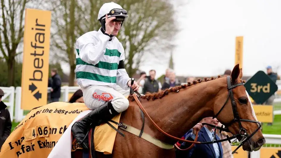 Mondo Man seeking Imperial honours at Sandown - 2