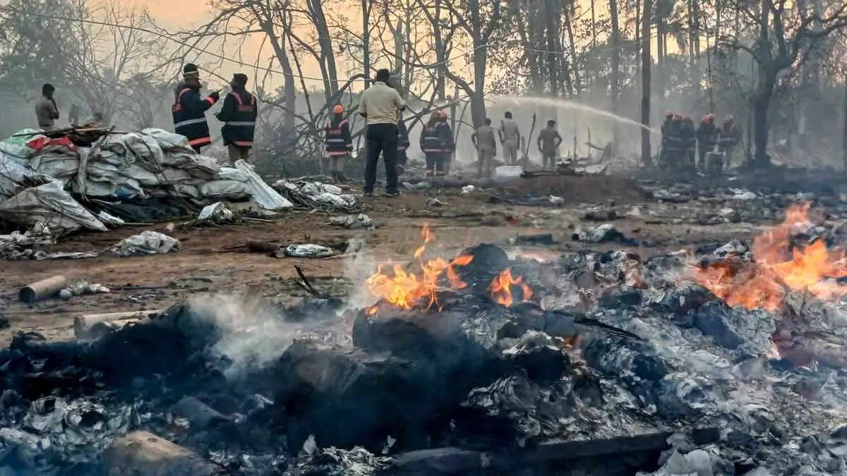 Kerala fireworks accident | A kilometre of ruin: How the Mundathikode blast shattered homes and lives - 3