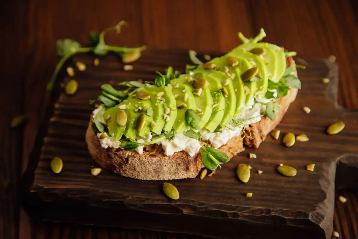 Dietitians reveal the 'super' breakfast food to eat if you want to live longer - 2
