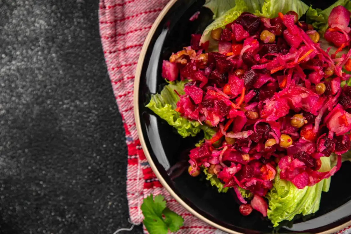 Eating green leaf could 'naturally reverse' high blood pressure - 1