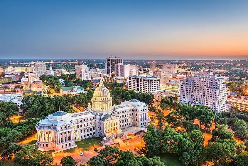 Arkansas, Mississippi, North Dakota are The Best US States for a $100 Grocery Budget, Hawaii and Alaska are the Worst - 1