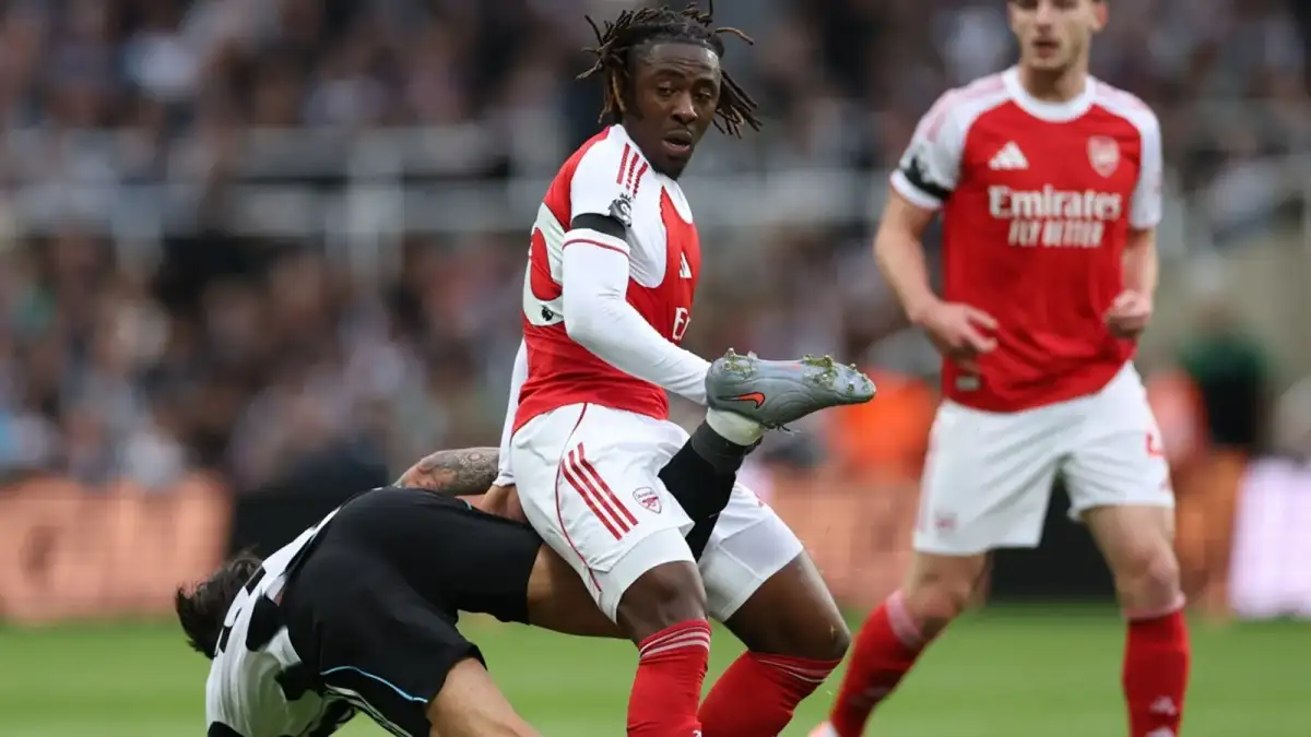Arsenal 'strangled by fear' - but Eze offers X-Factor - 2