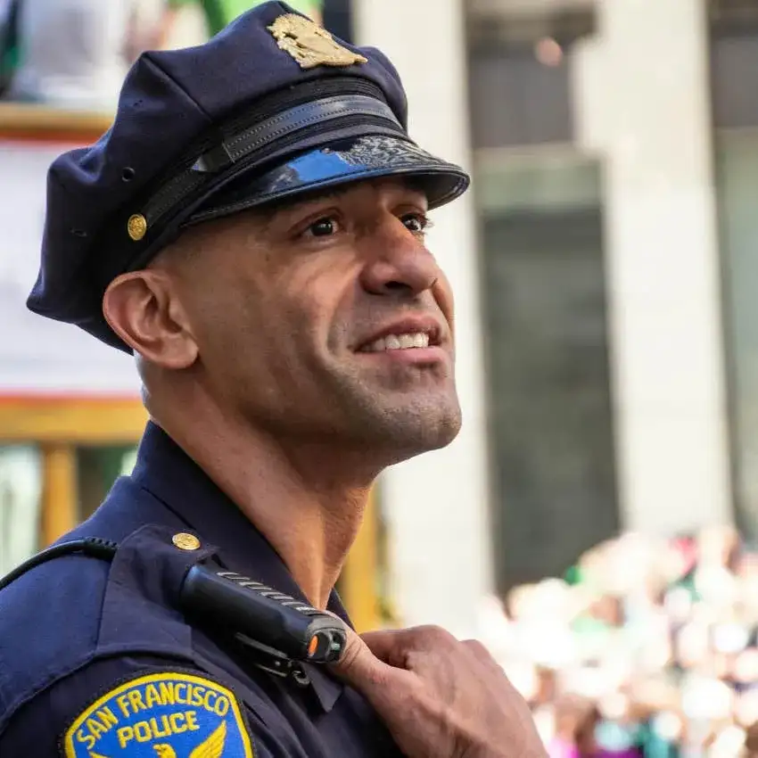 Pennsylvania Mayor Blasts Cop Who Quit Force for 'Love Island USA' - 1